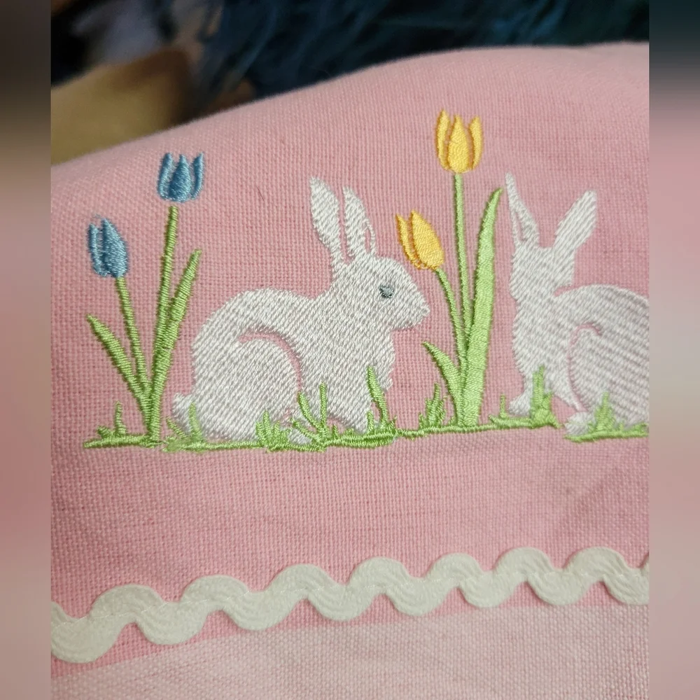 DII and now designs Easter lot of 4 linens 2 euroscrubbies - Picture 10 of 16
